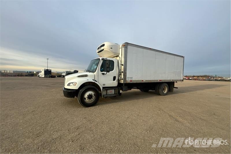 Freightliner M2 106 Kravas automašīnas - refrižeratori