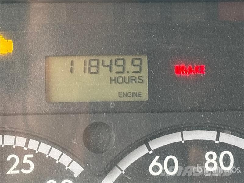 Freightliner M2 106 Kravas automašīnas - refrižeratori