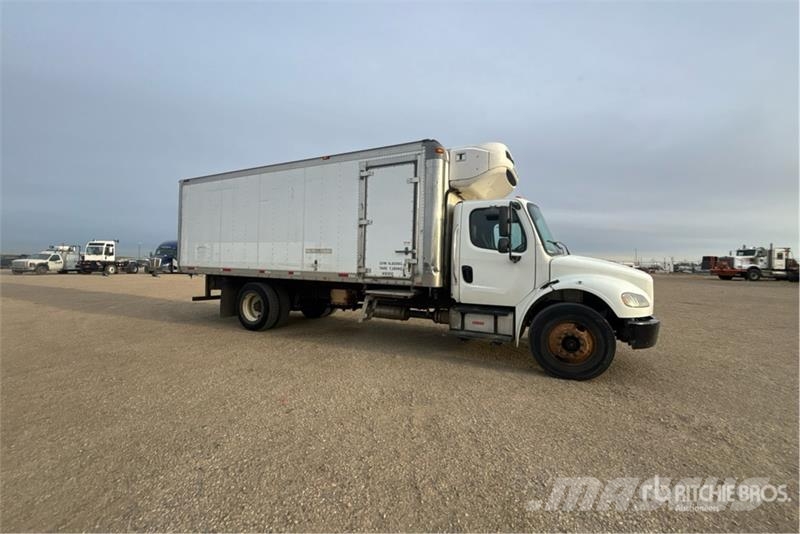 Freightliner M2 106 Kravas automašīnas - refrižeratori