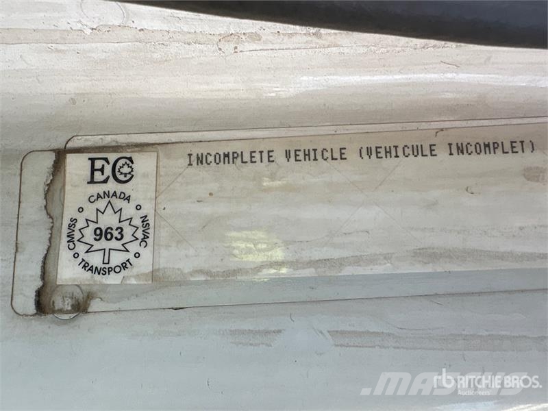 Freightliner M2 106 Kabine i unutrašnjost