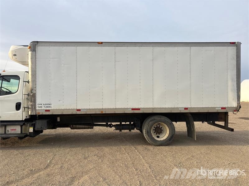 Freightliner M2 106 Kravas automašīnas - refrižeratori