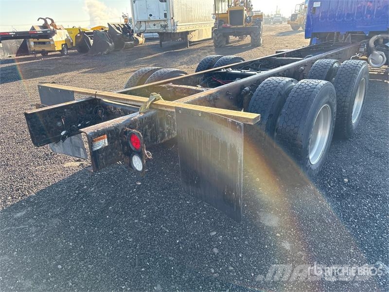 Freightliner M2 106 Hytter och interiör