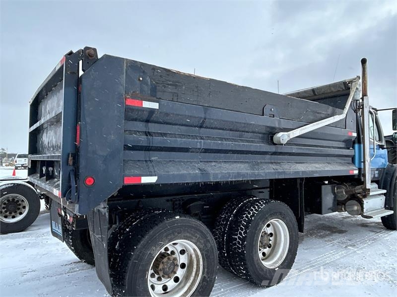 Freightliner M2 106 Kiper tovornjaki