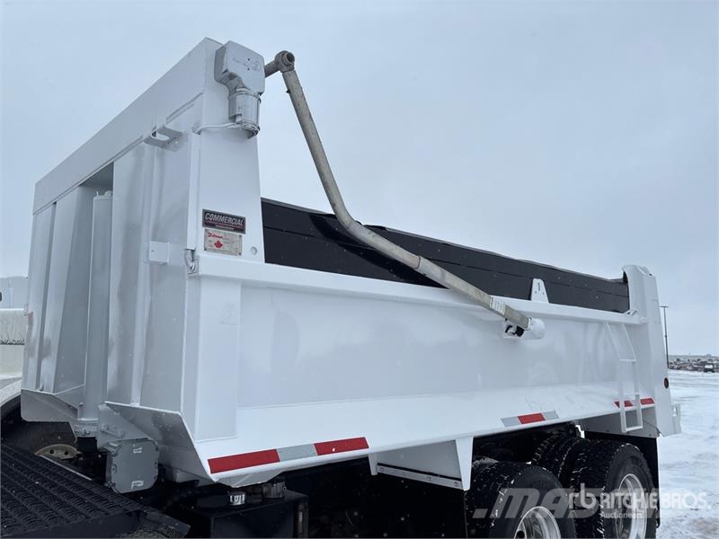Freightliner M2 106 Kipper