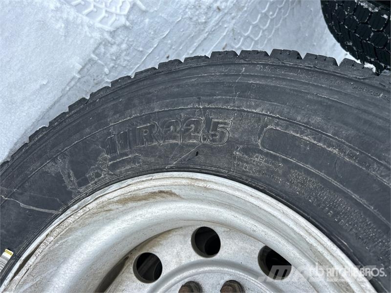 Freightliner M2 106 Kiper tovornjaki
