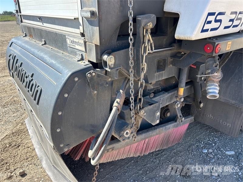 Freightliner M2 106 Šlavimo sunkvežimiai
