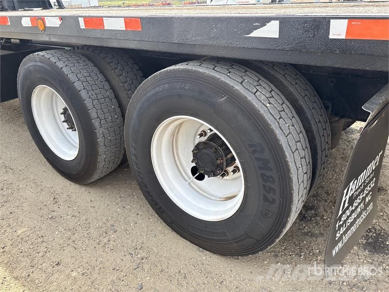 Freightliner M2 106 Hinausautot