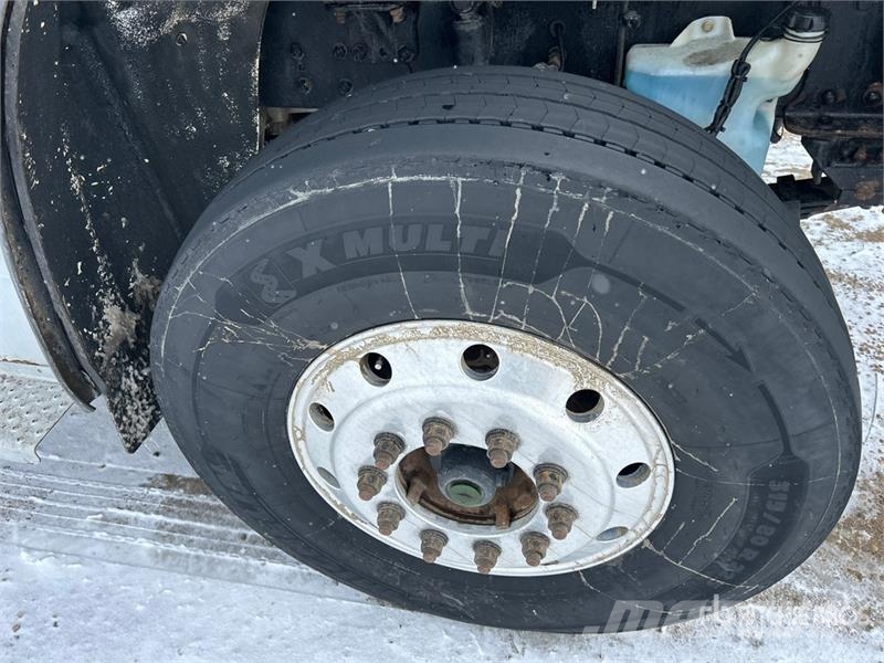 Freightliner M2 106 Kiper tovornjaki