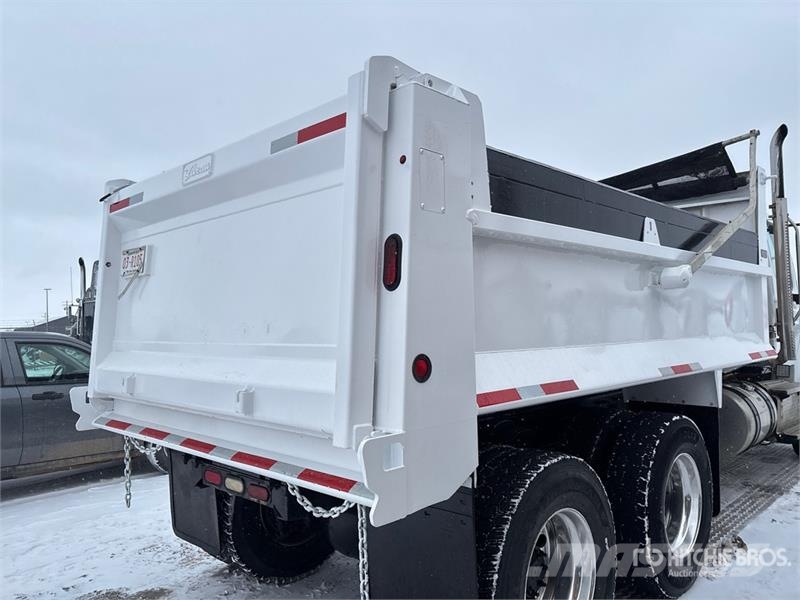 Freightliner M2 106 Kipper