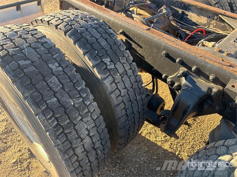 Freightliner M2 106 Cabine e interni