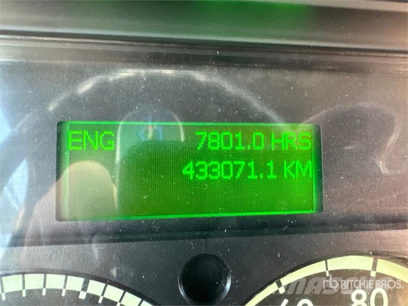 Freightliner M2 106 Hytter och interiör