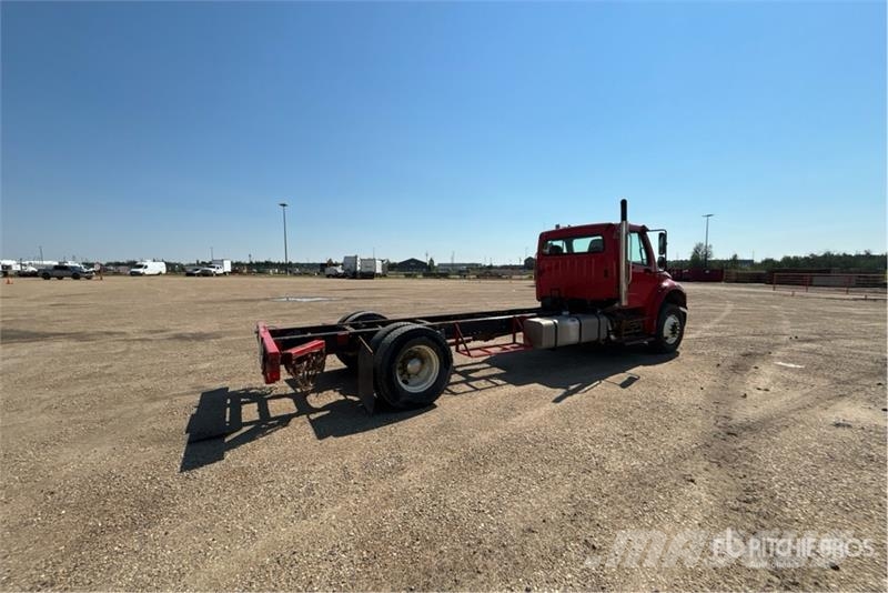 Freightliner M2 106 Kabiny a interiér