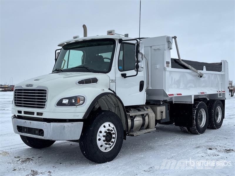 Freightliner M2 106 Kipper