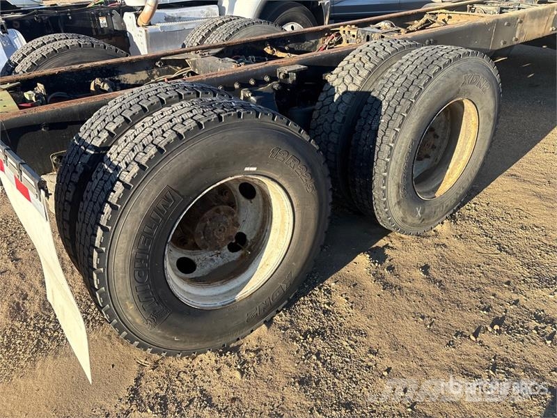 Freightliner M2 106 Cabine e interni