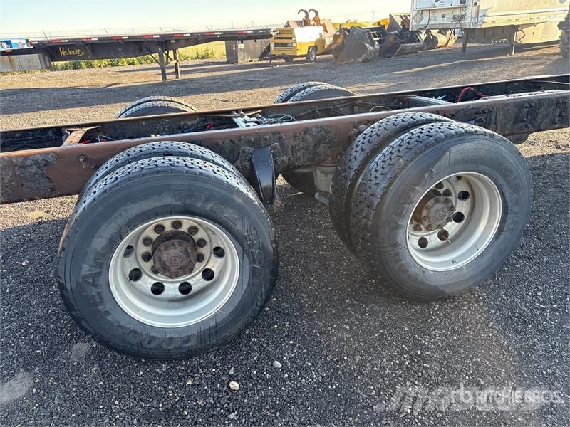 Freightliner M2 106 Hytter och interiör