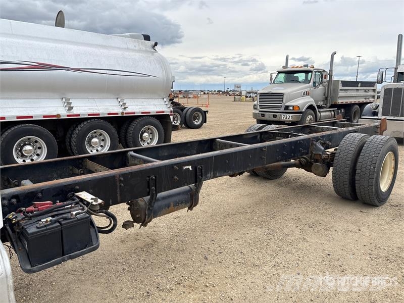 Freightliner M2 106 Kabine i unutrašnjost