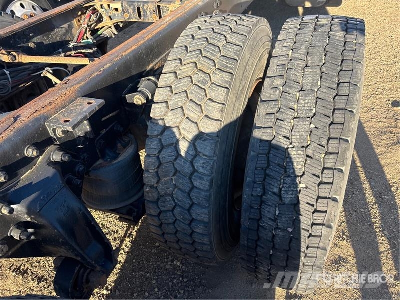 Freightliner M2 106 Cabine e interni