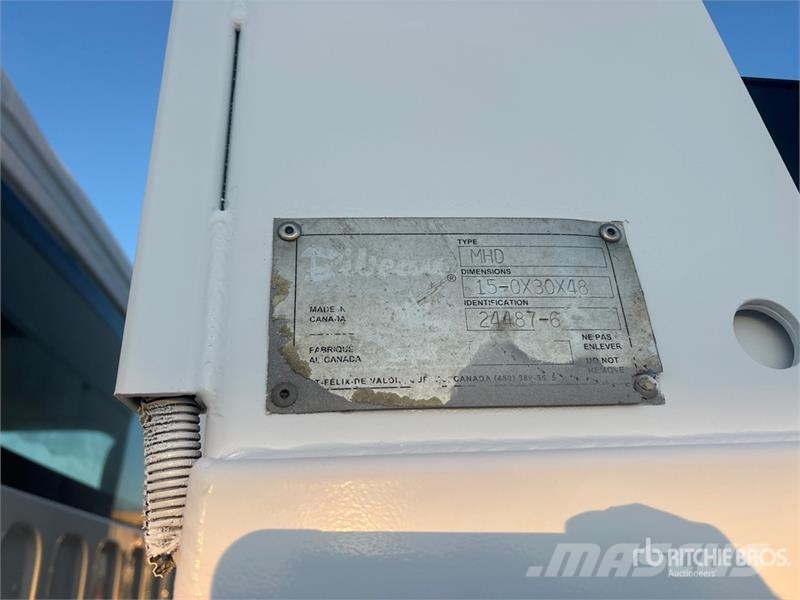 Freightliner M2 106 Camion ribaltabili