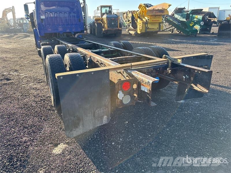 Freightliner M2 106 Hytter och interiör