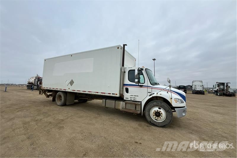 Freightliner M2 106 4x2 Van Truck Sanduk kamioni