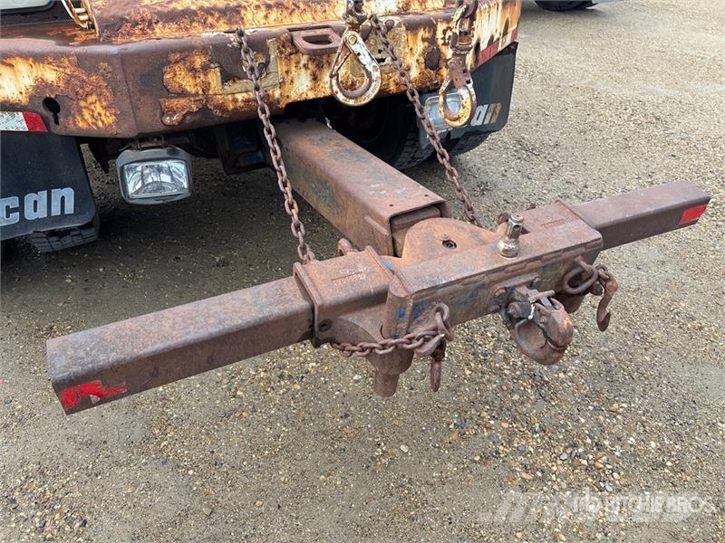 Freightliner M2 106 4x2 Extended Cab Tow Truck Hinausautot