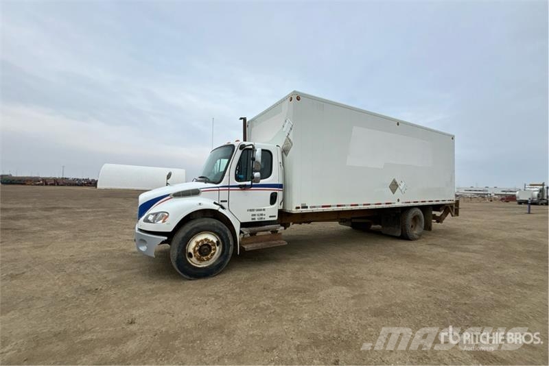 Freightliner M2 106 4x2 Van Truck Sanduk kamioni