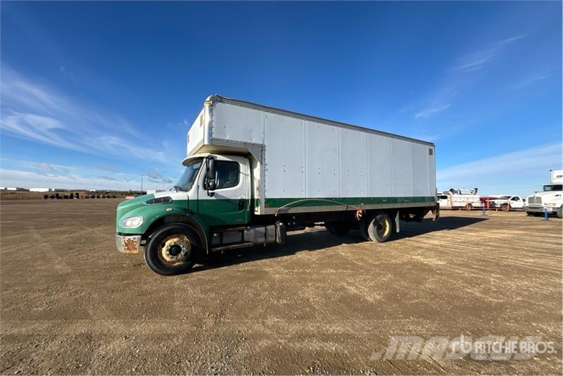 Freightliner M2 106 4x2 Van Truck Skapbiler