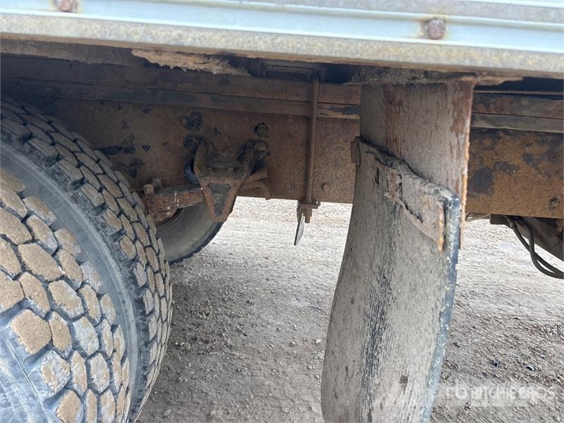 Freightliner M2 106 4x2 Van Truck Sanduk kamioni