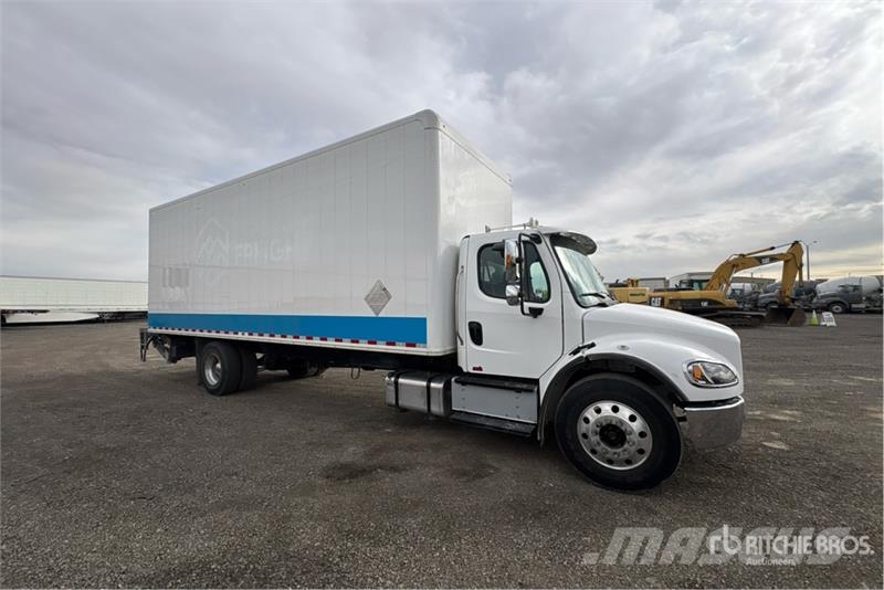 Freightliner M2 106 4x2 Freight Van Truck Фургони