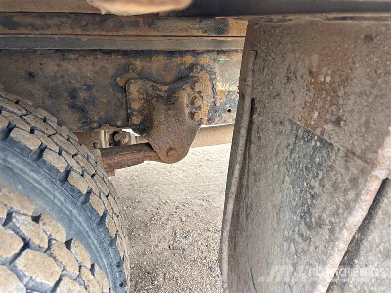 Freightliner M2 106 4x2 Van Truck Sanduk kamioni