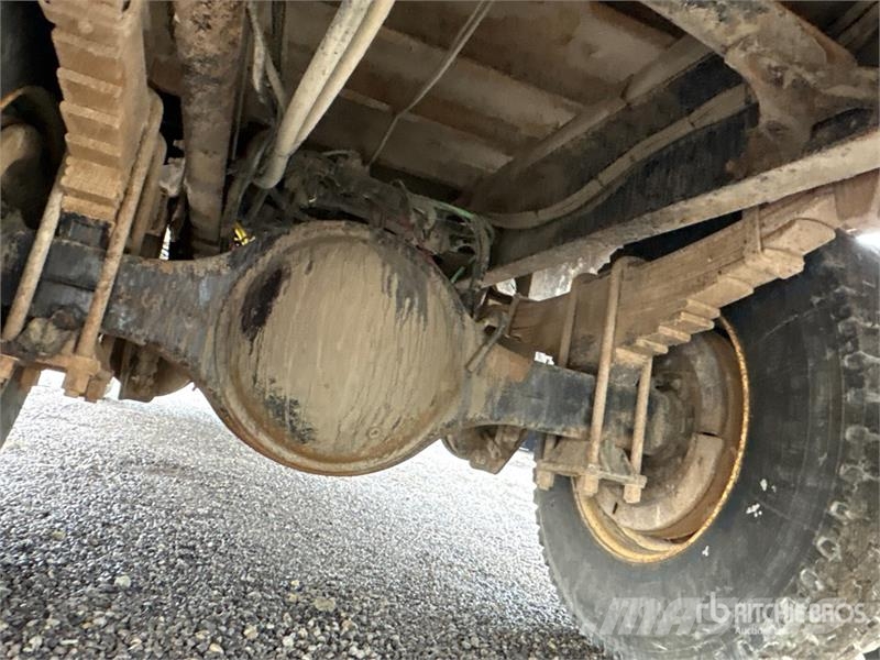 Freightliner M2 106 4x4 Extended Cab Service Truck 市政车