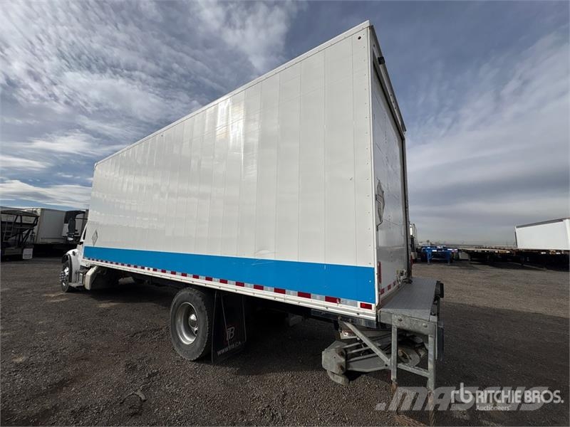 Freightliner M2 106 4x2 Freight Van Truck Фургони
