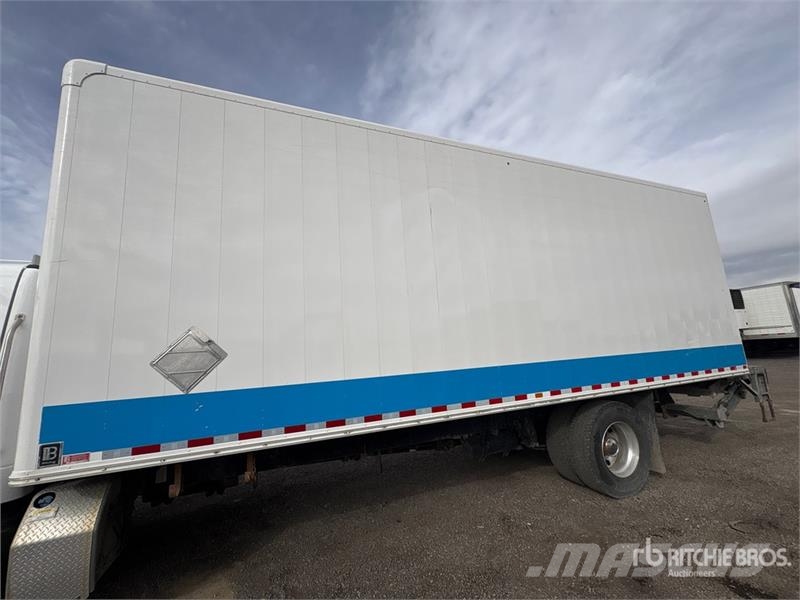 Freightliner M2 106 4x2 Freight Van Truck Фургони
