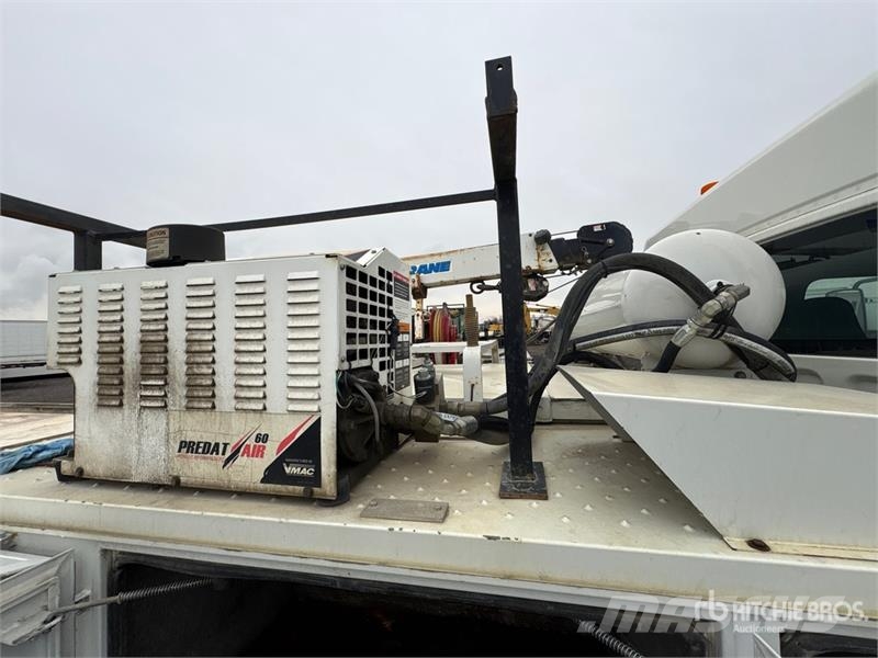 Freightliner M2 106 4x4 Extended Cab Service Truck 市政车