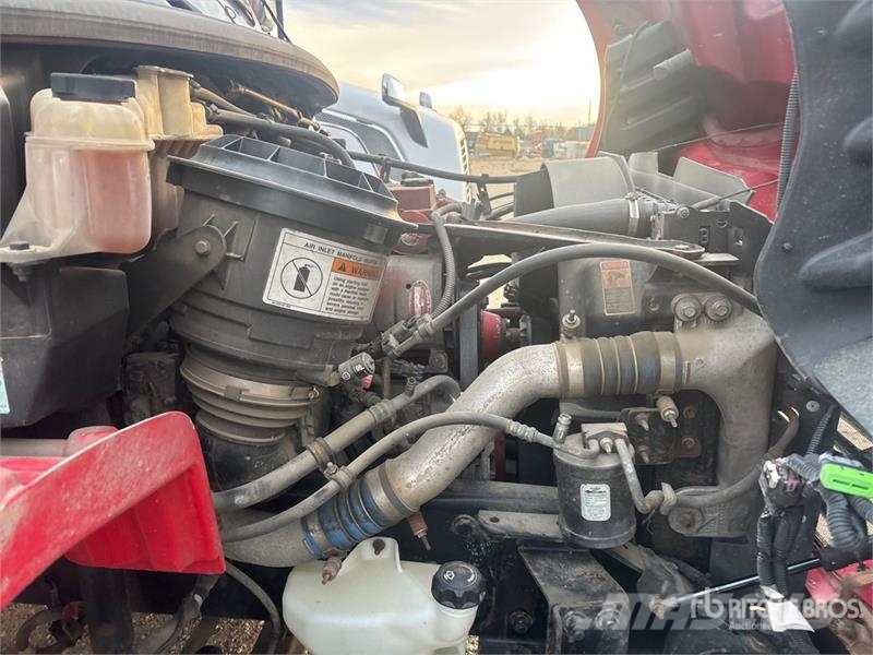 Freightliner M2 106 4x2 Van Truck Фургони