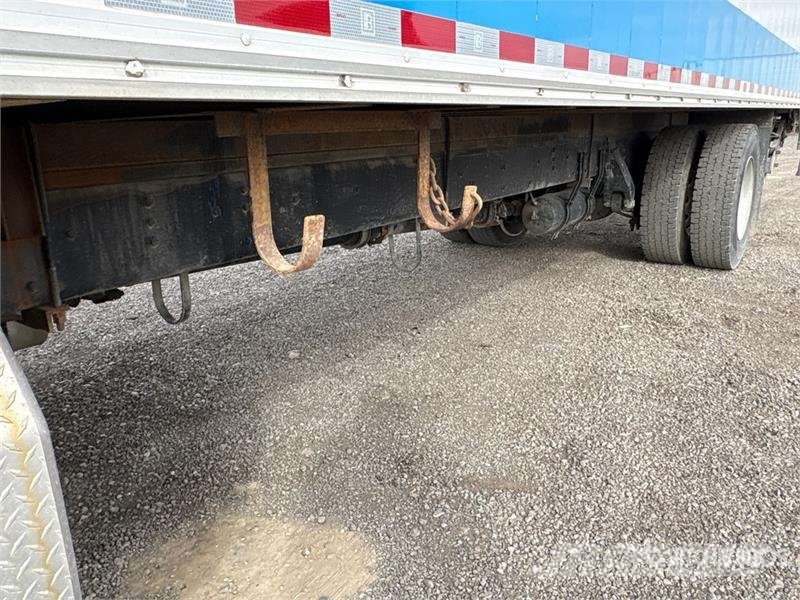Freightliner M2 106 4x2 Freight Van Truck Фургони