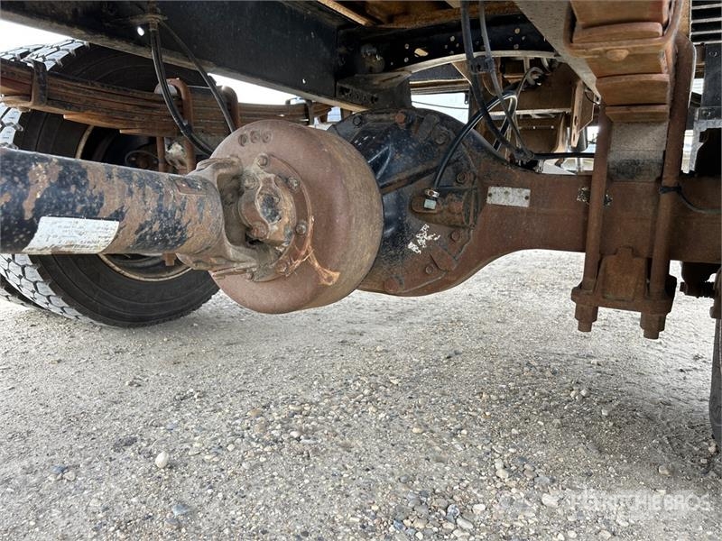 Freightliner M2 106 4x2 Rollback Truck Hinausautot