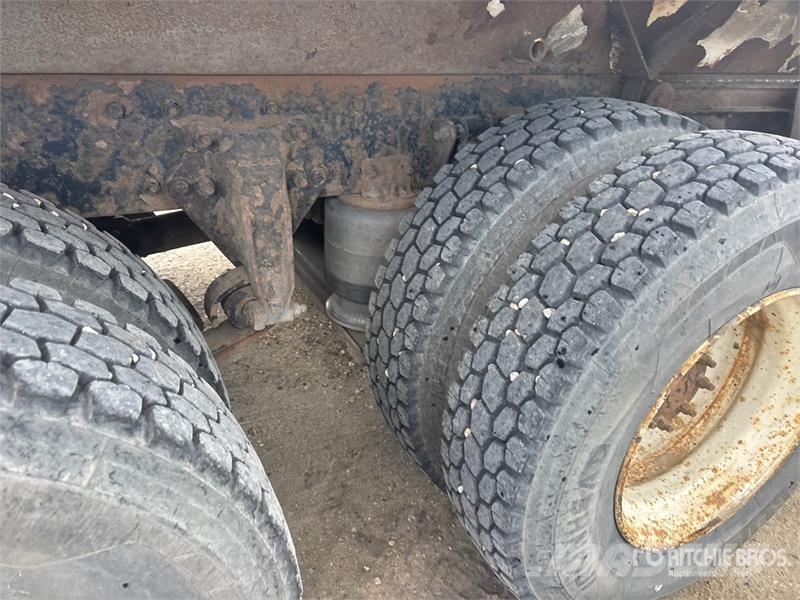 Freightliner M2 106V 6x4 T/A Dump Truck Kipper