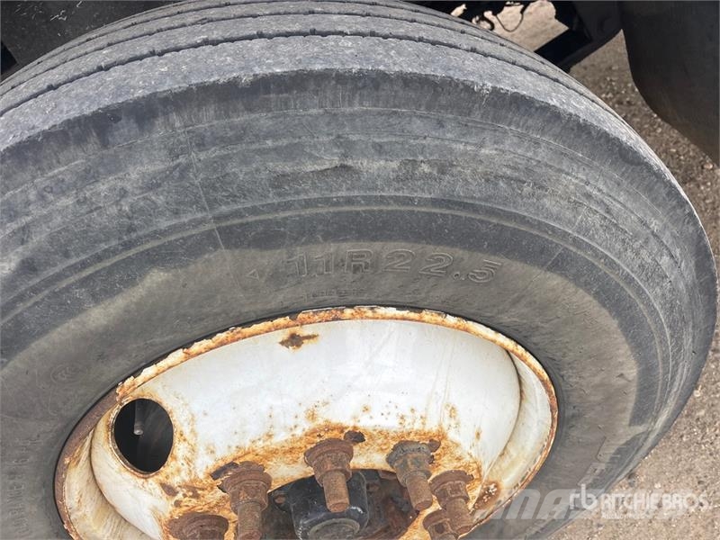 Freightliner M2 106V 6x4 T/A Dump Truck Kipper