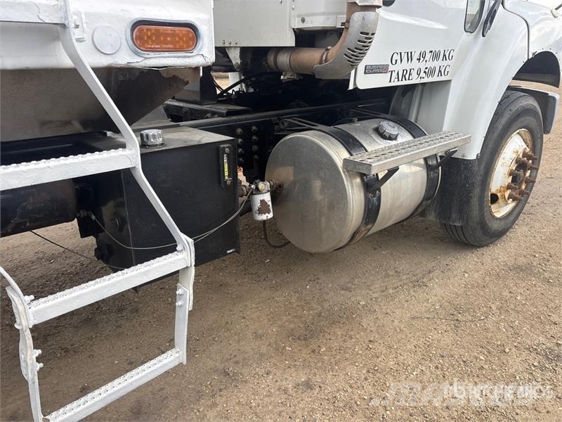 Freightliner M2 106V 6x4 T/A Dump Truck Kipper