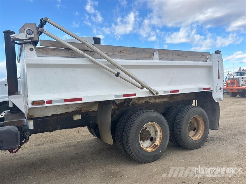 Freightliner M2 106V 6x4 T/A Dump Truck Kipper