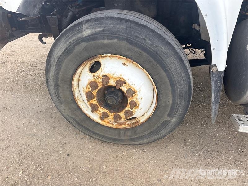 Freightliner M2 106V 6x4 T/A Dump Truck Kipper