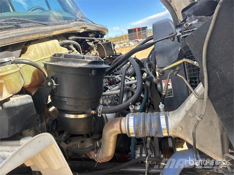 Freightliner M2 106V 6x4 T/A Dump Truck Kipper