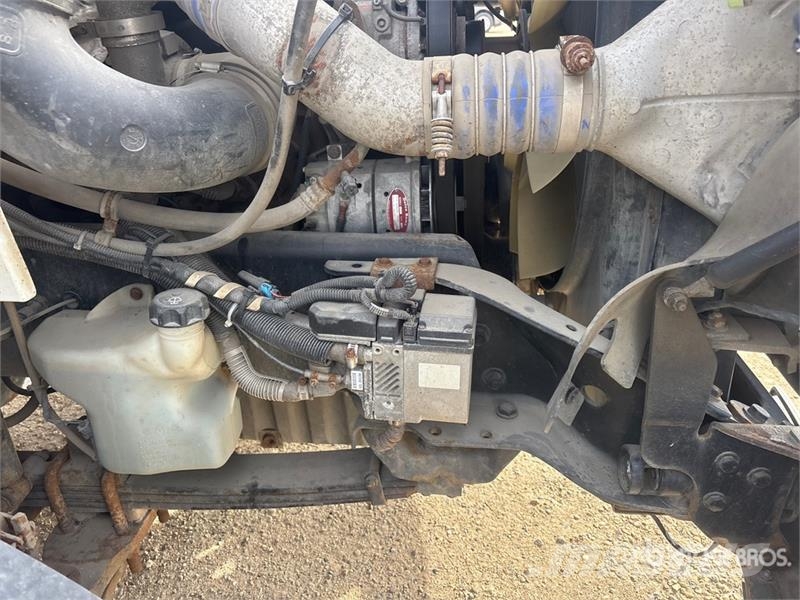 Freightliner M2 112 Camiões caixa temperatura controlada