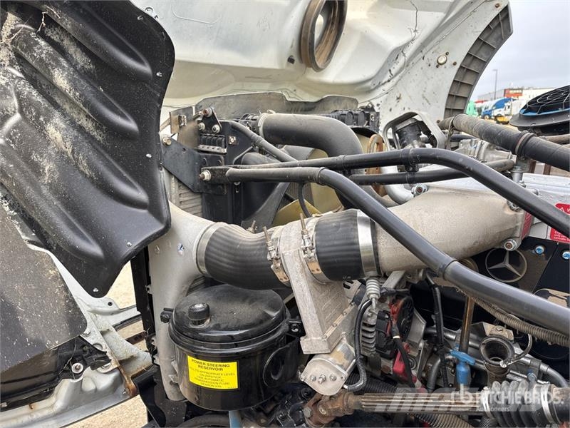 Freightliner M2 112 Cabins and interior