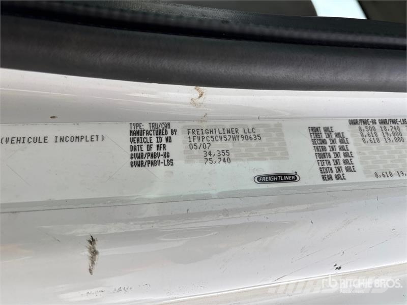 Freightliner M2 112 Cabins and interior
