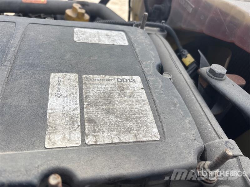 Freightliner M2 112 Camiões caixa temperatura controlada