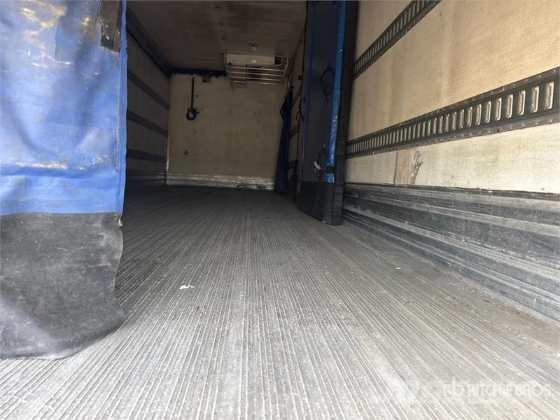 Freightliner M2 112 Camiões caixa temperatura controlada