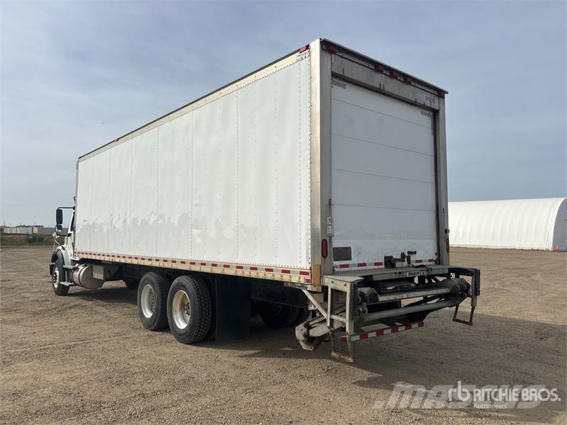 Freightliner M2 112 Camiões caixa temperatura controlada