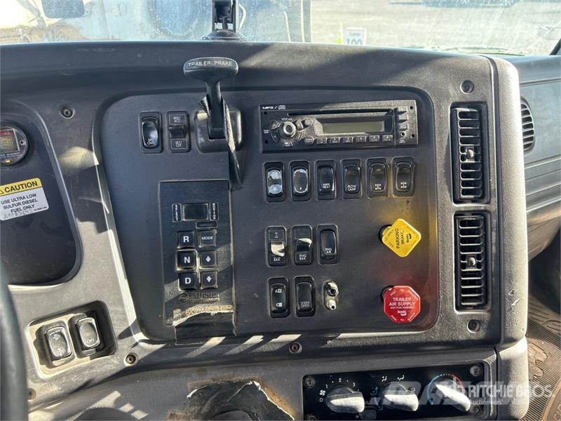 Freightliner M2 112 6x4 T/A Dump Truck Camiões basculantes